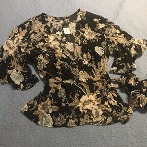 50% off Sale‼️ Labor Day 🇺🇸 must be bundled AFRM Nordstrom Floral Wrap Top